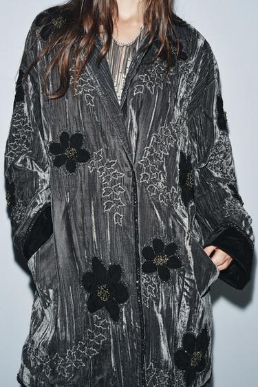 KIMONO BRODÉ EN VELOURS ZW COLLECTION LIMITED EDITION - Gris de Zara - Image 3