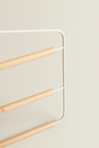 CINTRE MÉTAL ET BOIS PANTALONS - Blanc de Zara - Image 2