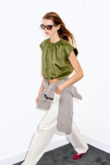 TOP GLOBO EFECTO ANTE - Khaki de Zara