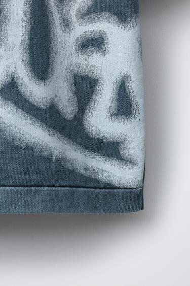 T-SHIRT DÉLAVÉ À L'ACIDE GRAFFITI - Gris de Zara - Image 3