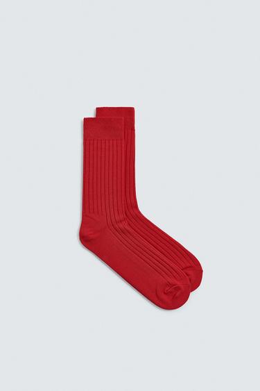 GERIPPTE SOCKEN MIT STRUKTUR - Rot von Zara
