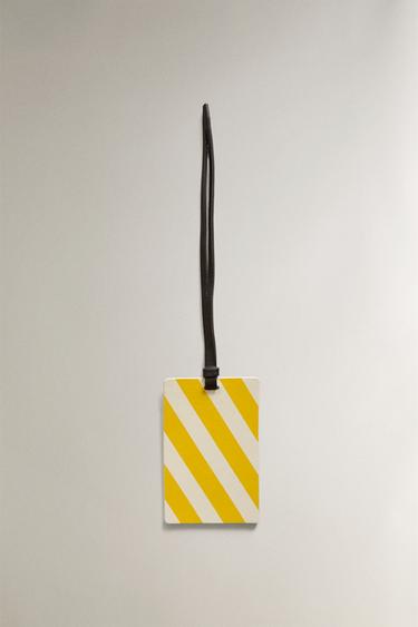 ETIQUETA PIEL EQUIPAJE - Amarillo de Zara - Imagen 0