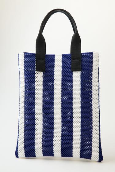 حقيبة SHOPPER صغيرة بتصميم مخرم - أزرق الخاص بـ Zara