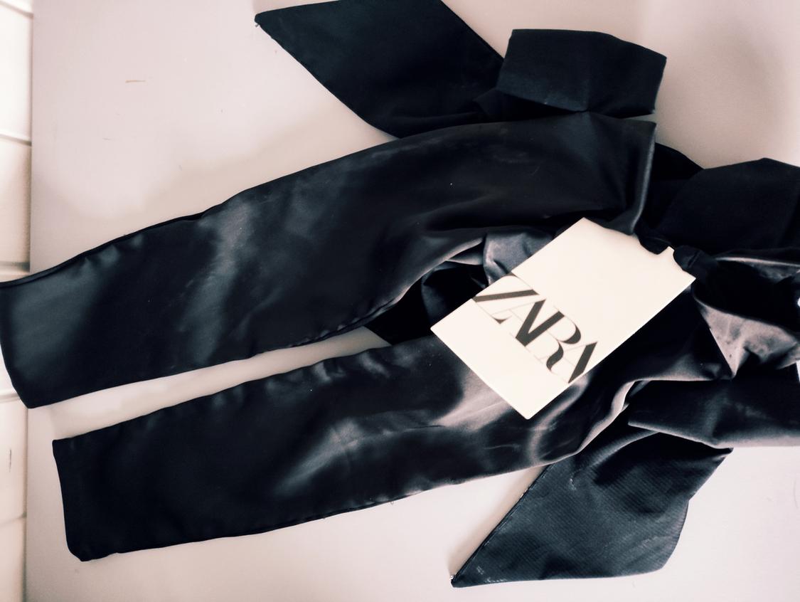 SATIN SLEEVES WITH BOWS - Image 2
