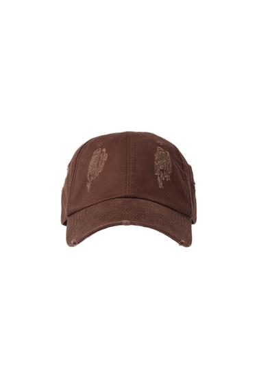 FADED CAP WITH RIPS - Brown by Zara