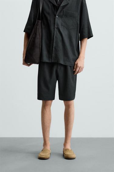 BERMUDA OVERSIZED LINO - VISCOSA - Negro de Zara