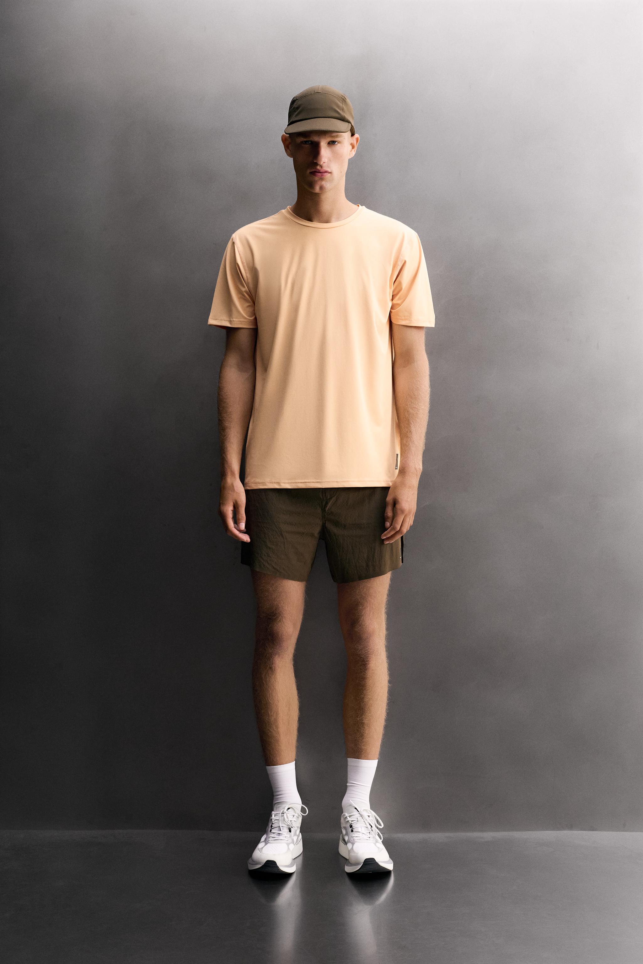 テクニカル トレーニング Tシャツ - ライトイエロー | ZARA Japan / 日本
