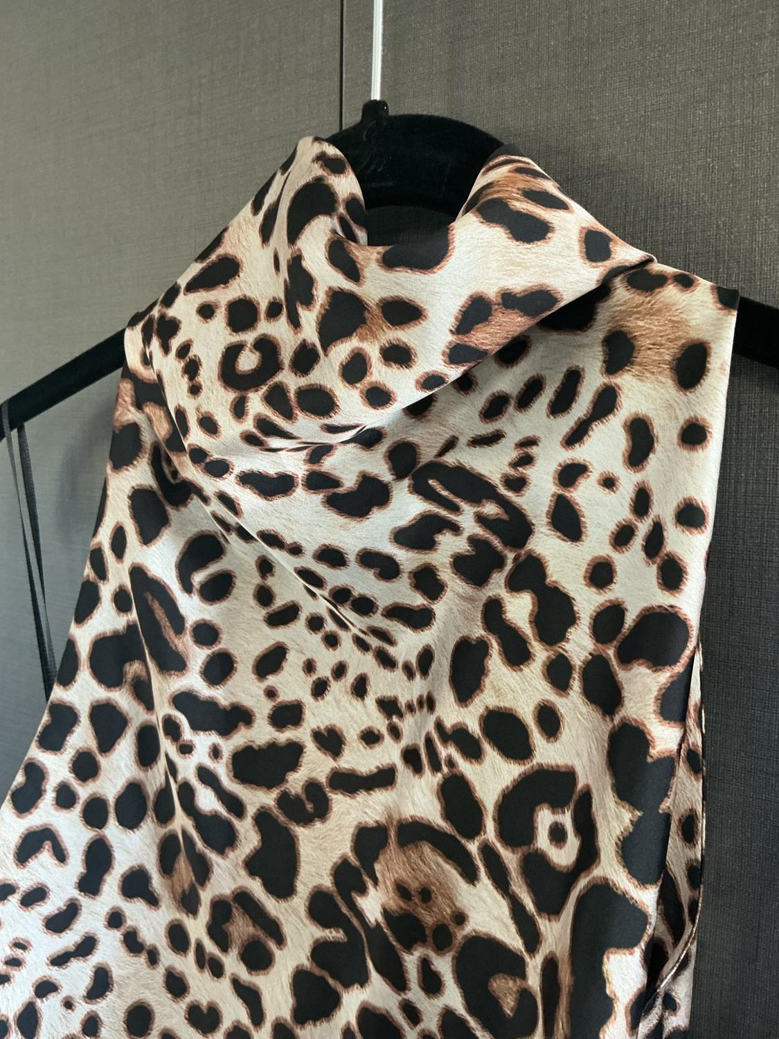 ANIMAL PRINT HALTER TOP - Image 2