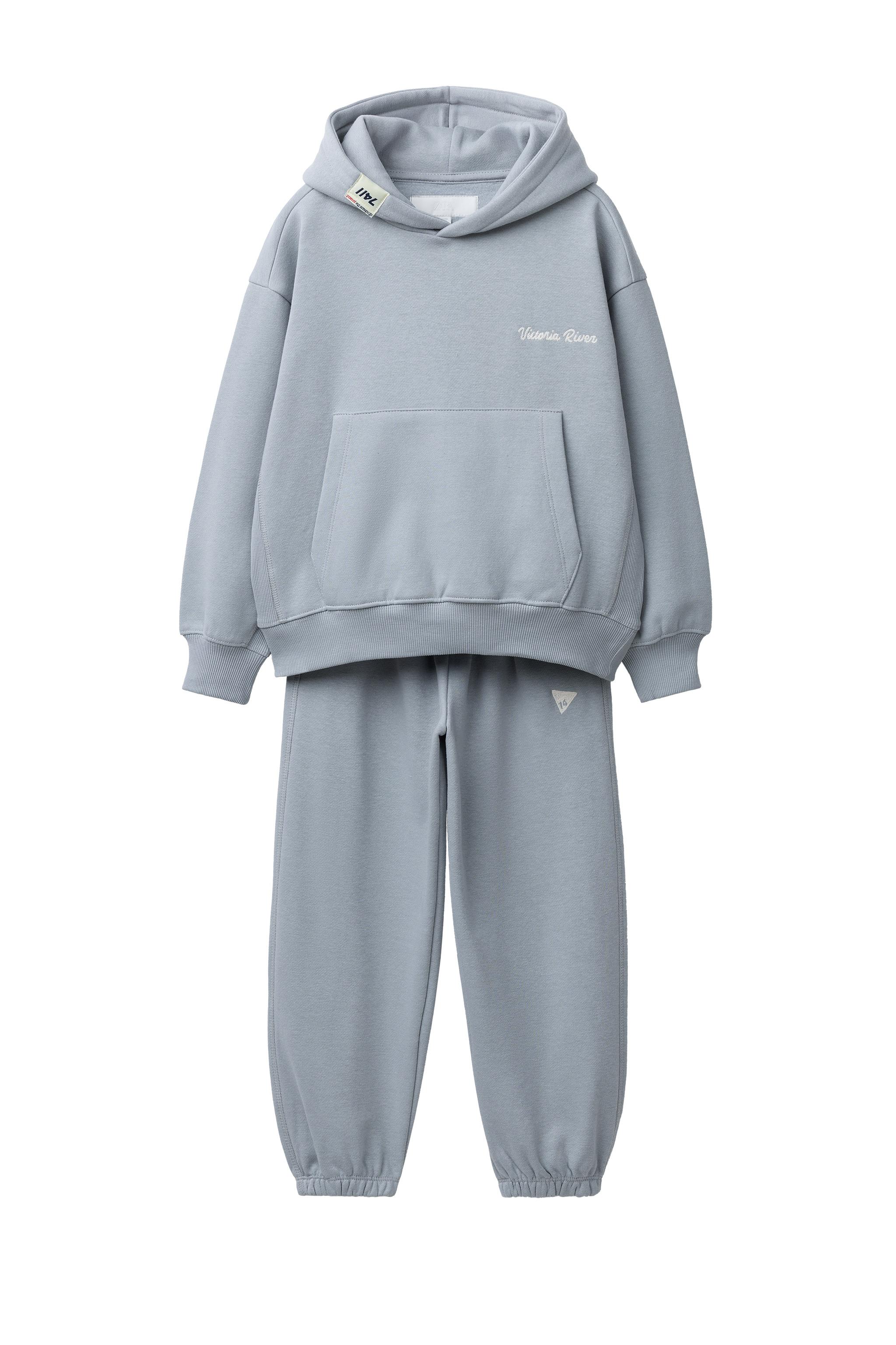 プラッシュ地フード付きスウェットシャツ＆ジョガーパンツセット