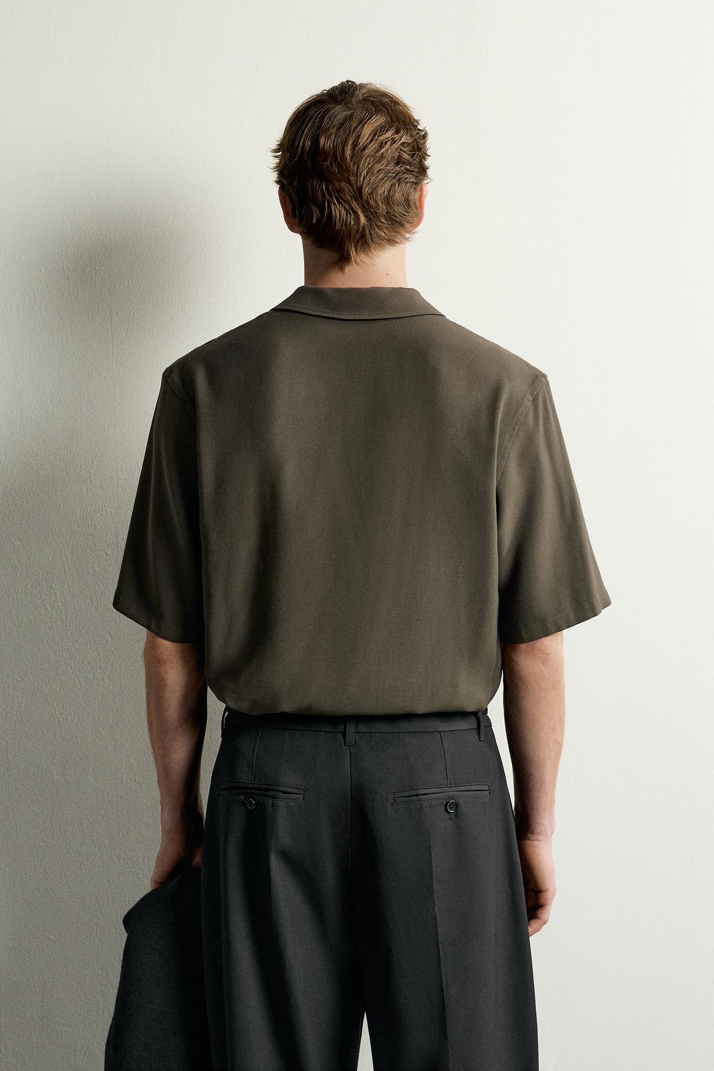 Мужское поло Zara Relaxed Fit Polo Shirt, цвет: Тёмный хаки — фото 3