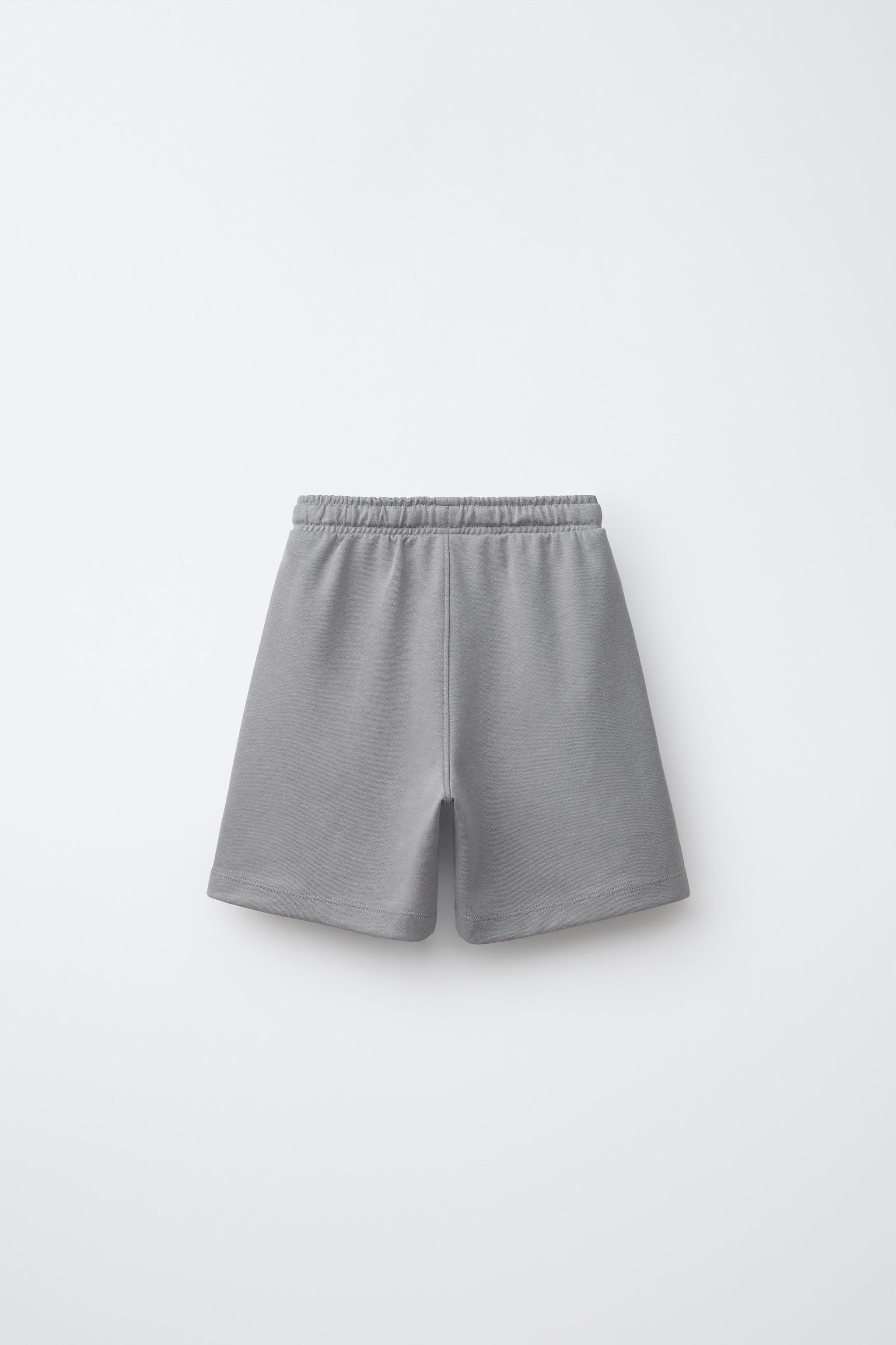 INTERLOCK T-SHIRT AND BERMUDA SET