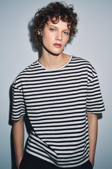 SHORT SLEEVE STRIPED T-SHIRT - Ecru / Navy by Zara