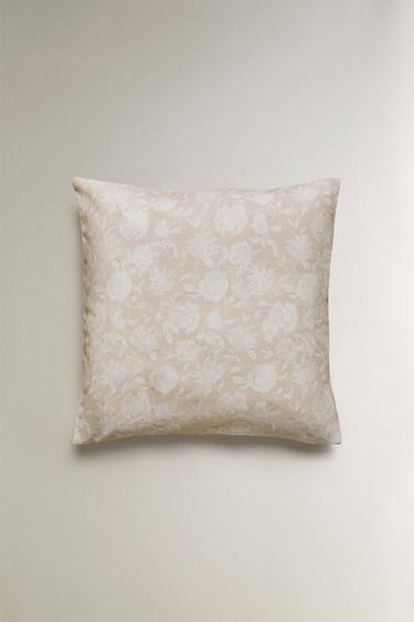 HOUSSE DE COUSSIN FLEURS - Beige de Zara - Image 2