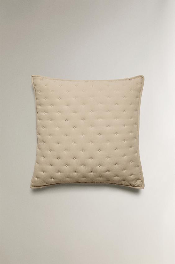 Capa de almofada lisa com pontos - Bege da Zara - Imagem 0