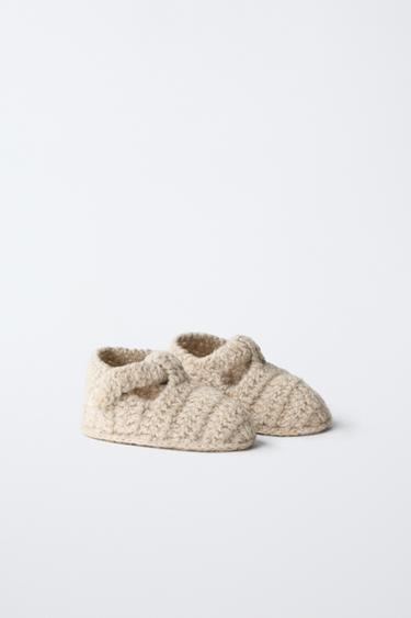 CHAUSSONS SANDALES - Blanc écru de Zara - Image 1