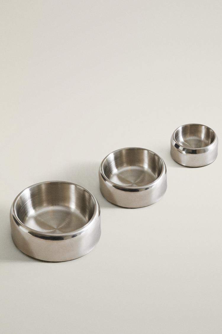 STAINLESS STEEL PET BOWL — Silver