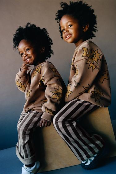 STAR PRINT SWEATSHIRT - Light brown by Zara