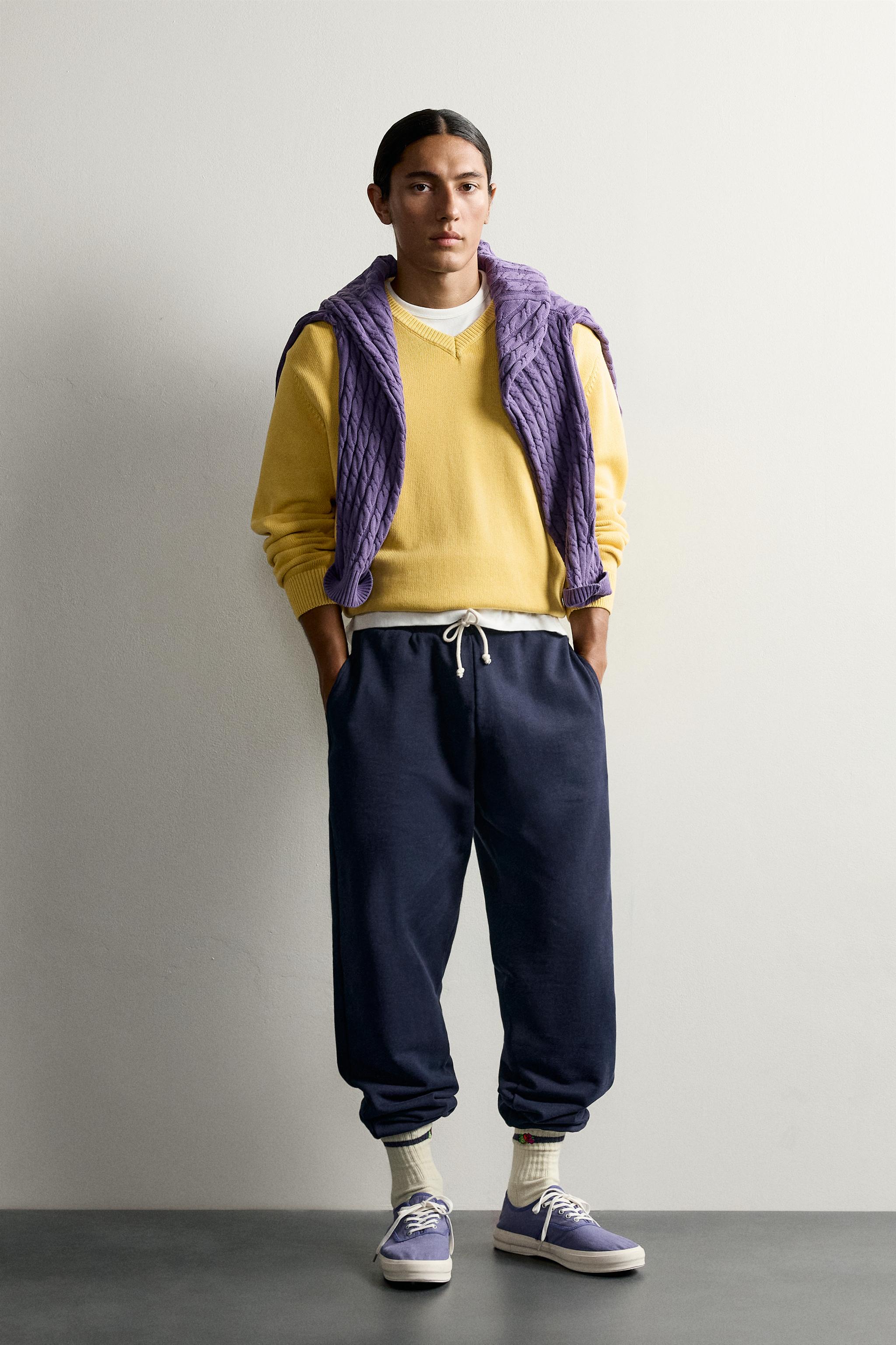 PULL EN COTON À COL V BRODÉ FRUIT OF THE LOOM™
