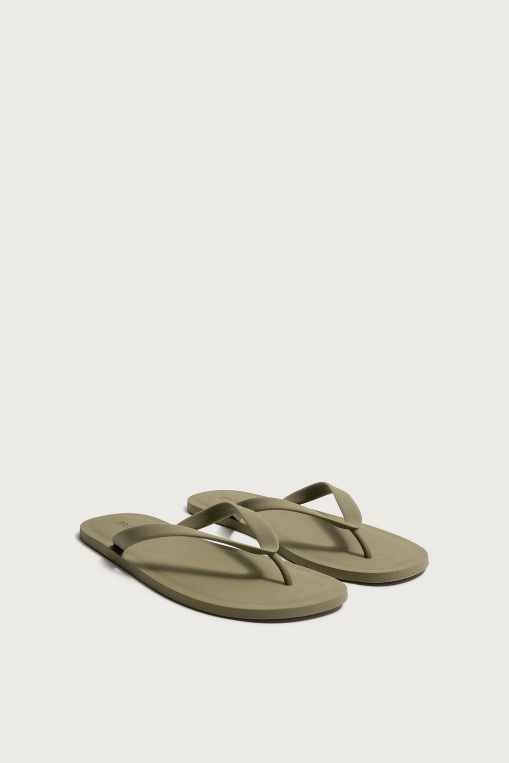 STRAPPY SANDALS