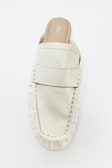 MOCASÍN DESTALONADO PIEL - Blanco Crudo de Zara