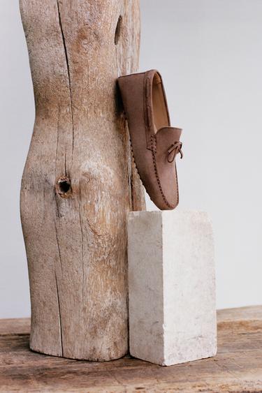 LEATHER DRIVING SHOES - Brown by Zara