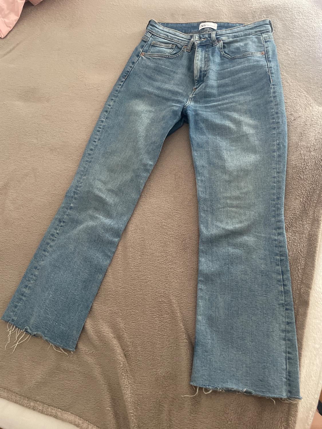 JEAN - Image 3