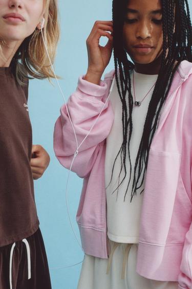 Zara CONTRAST RAISED TEXT T-SHIRT - Ecru