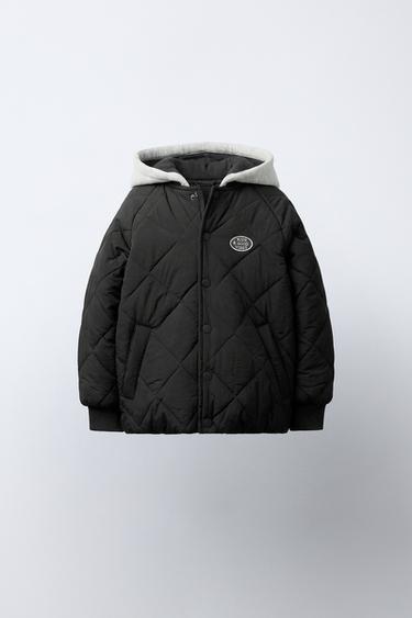CAÇADORA EMBUATADA AMB CAPUTXA COMBINADA - Gris antracita de Zara - Imatge 0
