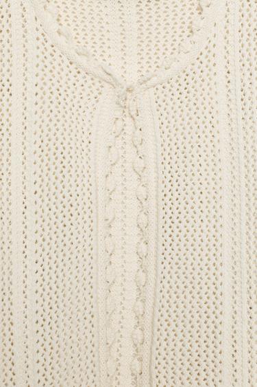 GILET EN MAILLE POINTELLE - Écru de Zara - Image 5
