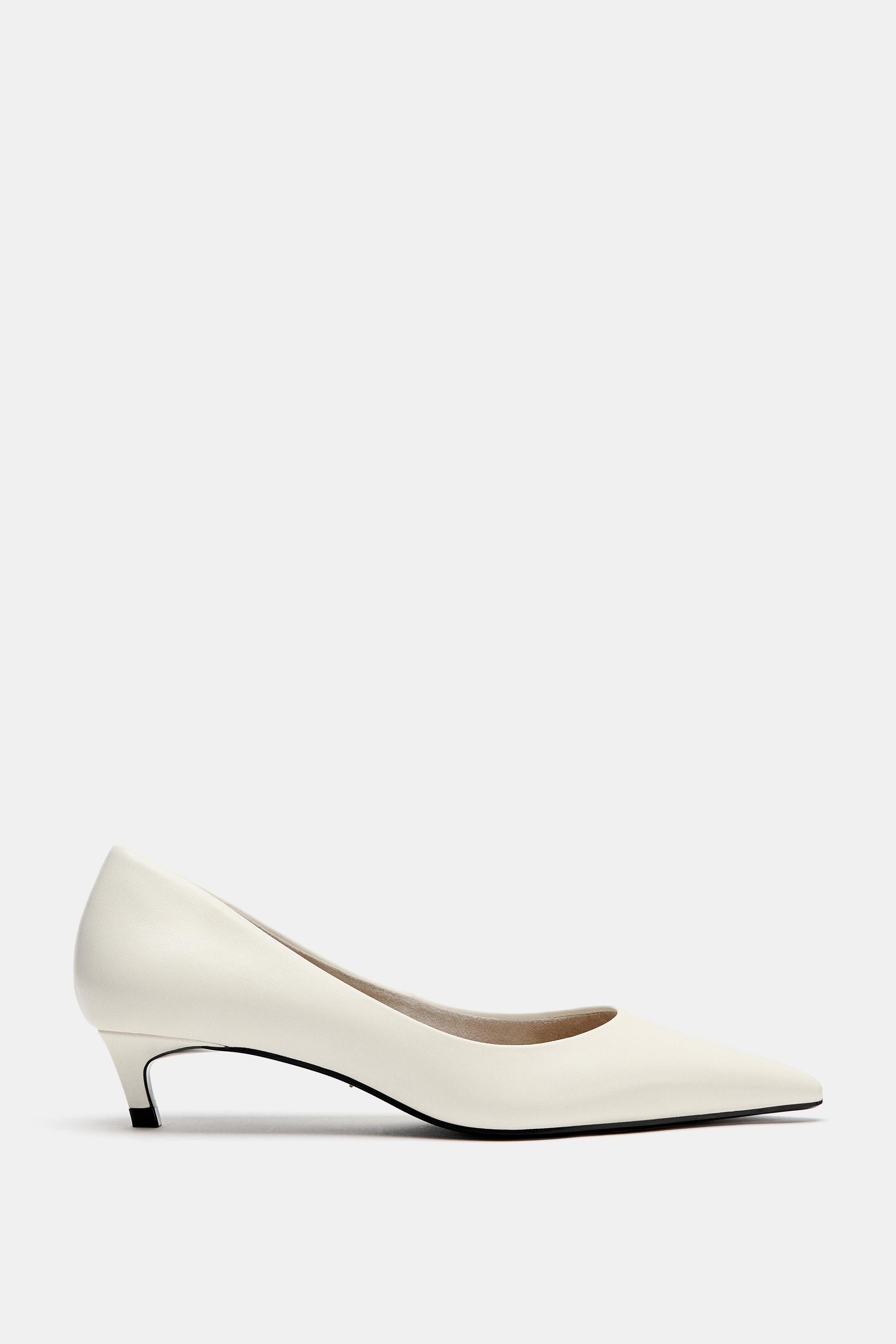 LIMITED EDITION LEATHER KITTEN HEELED SHOES