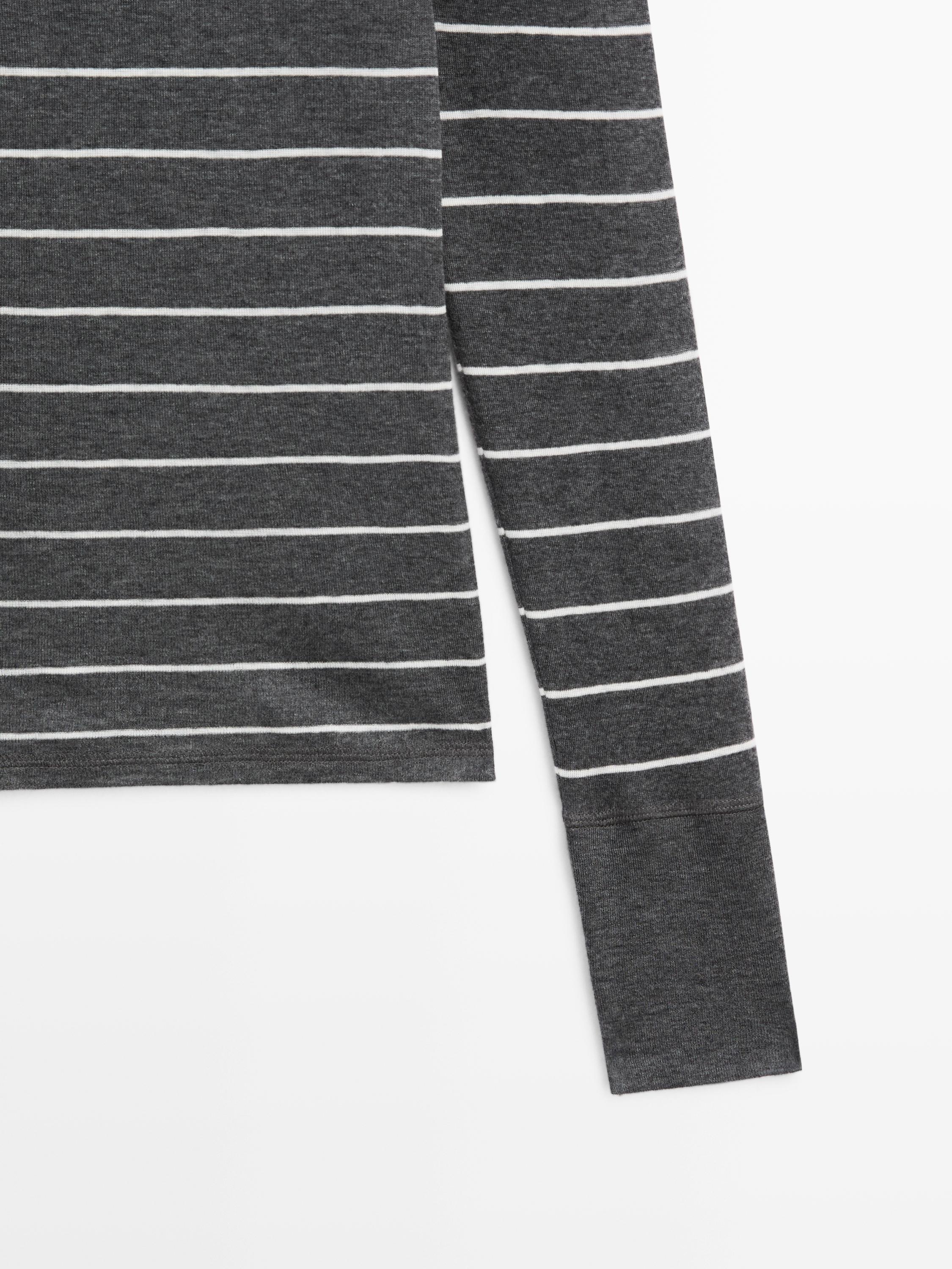 Lightweight striped long sleeve T-shirt