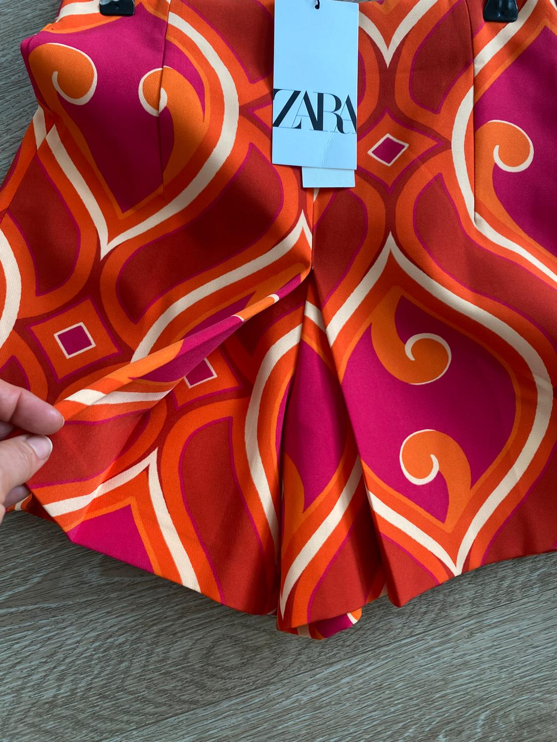 GEOMETRIC PRINT SKORT - Image 5