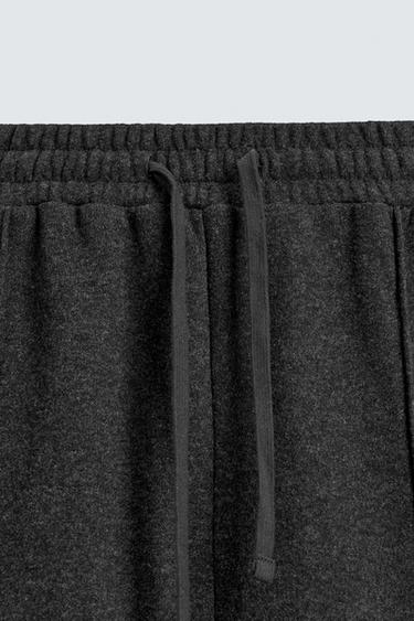 PANTALON DE JOGGING COUPE LARGE TEXTURÉ - Gris foncé de Zara - Image 7
