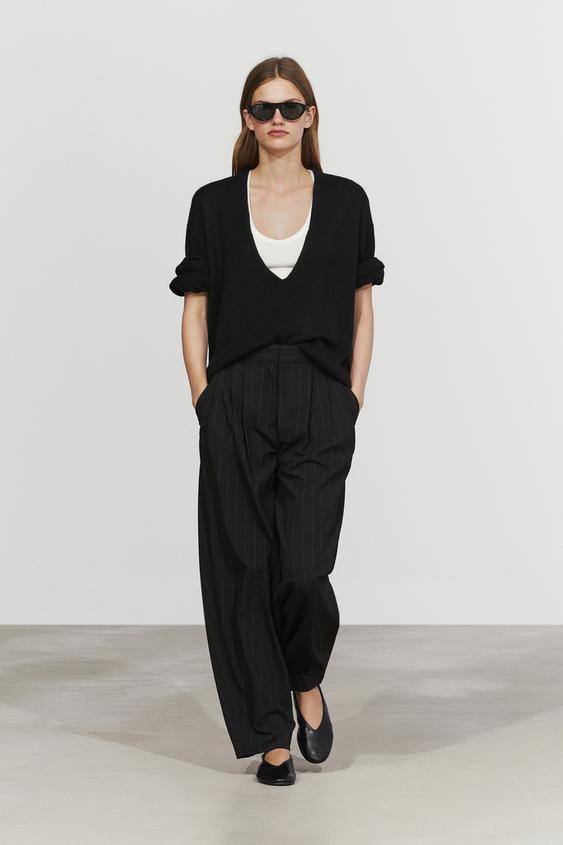 Pantalón carrot fit raya diplomática - Negro de Zara - Imagen 0