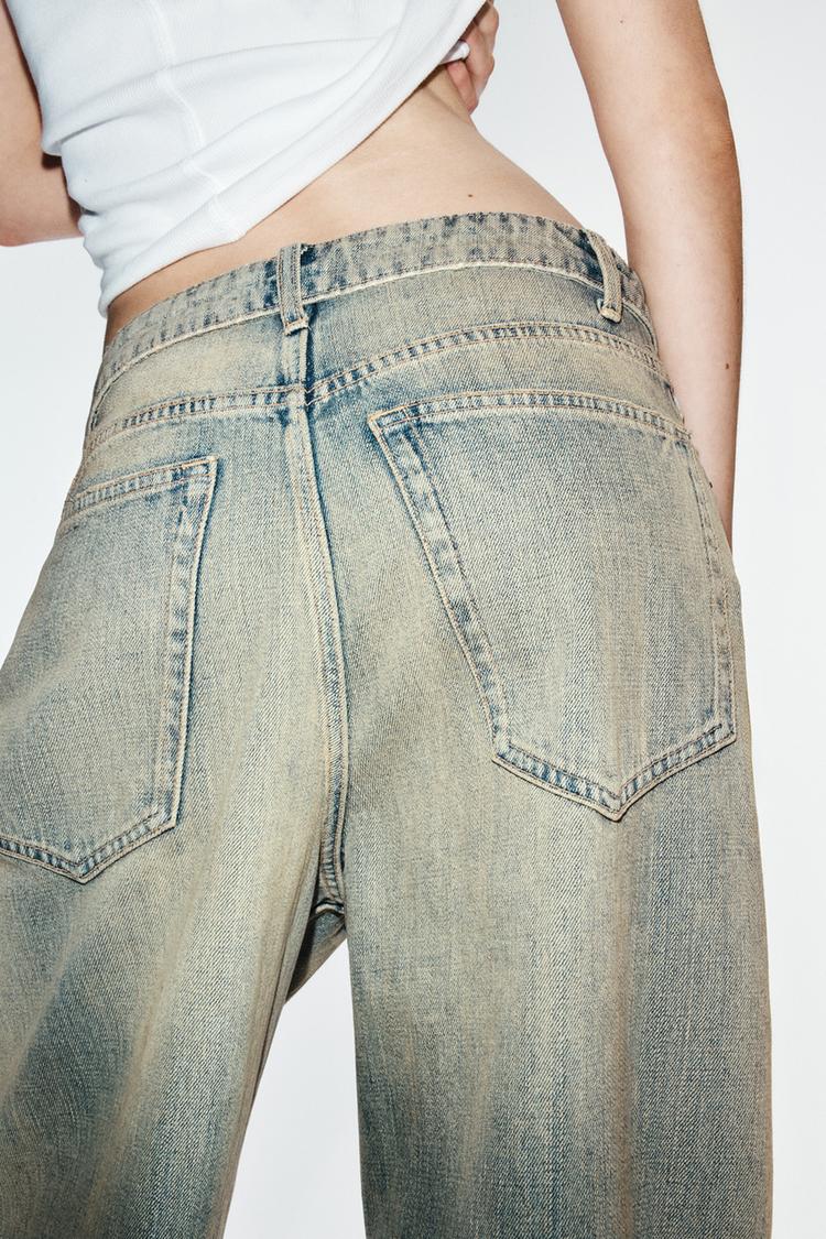 Jeans TRF de tiro medio con rotos y cintura doblada 7