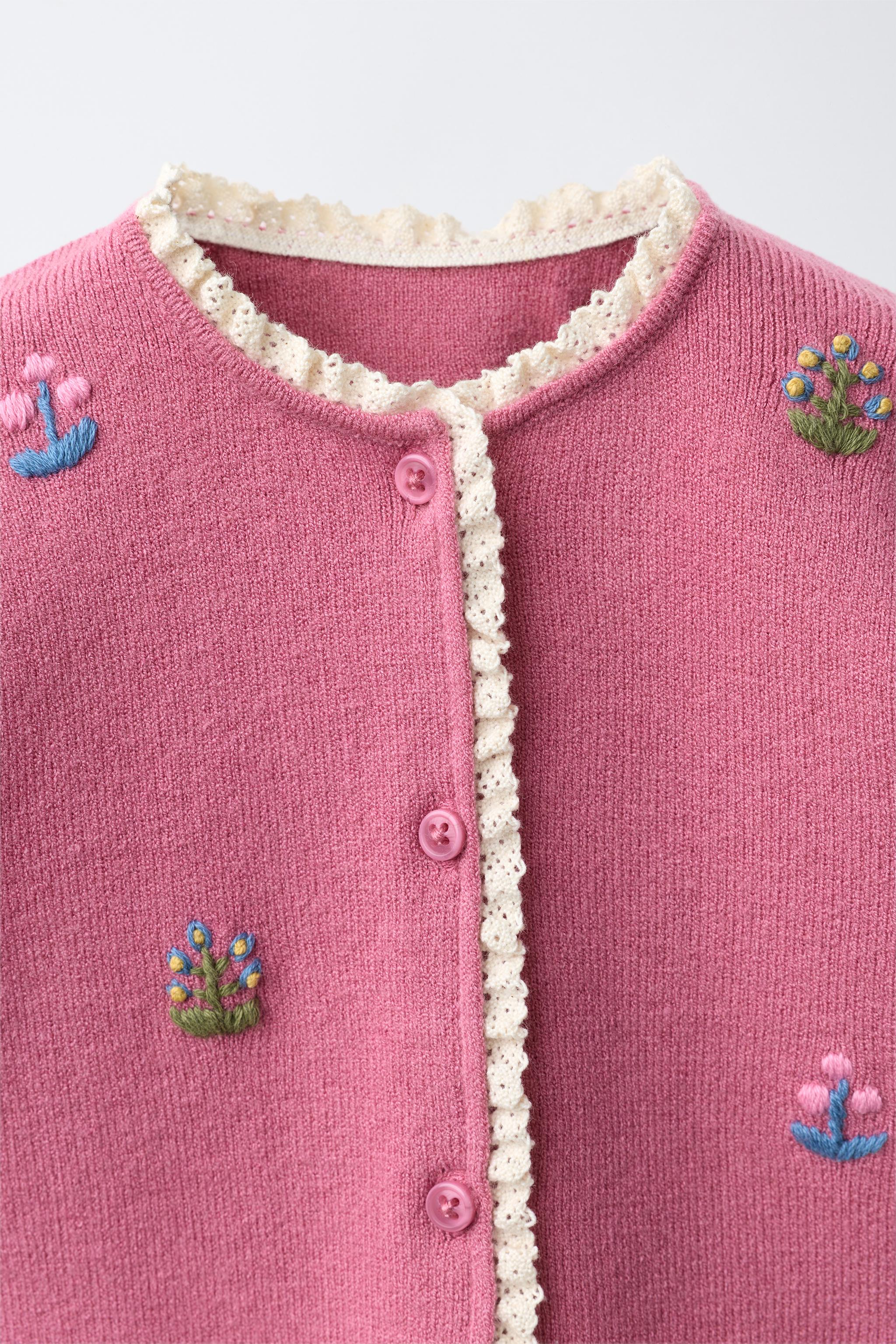 EMBROIDERED FLOWER CARDIGAN