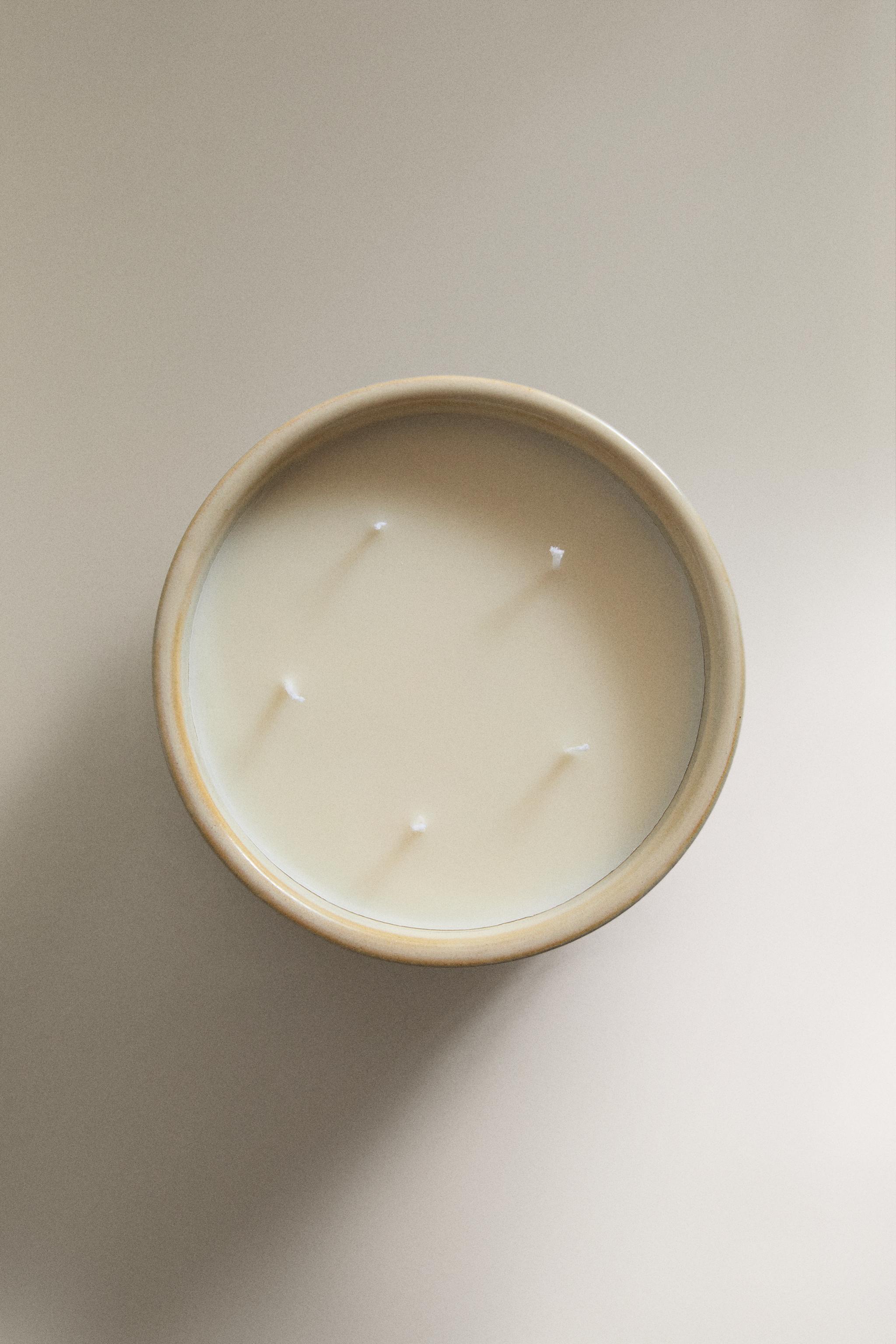 Zara (700 G) SALTY BUTTER CROISSANT SCENTED CANDLE — фото 3
