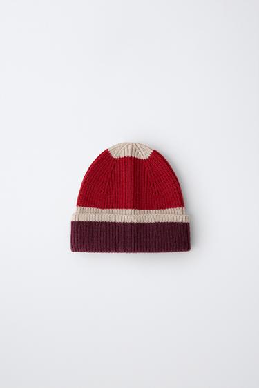 COLOUR BLOCK KNIT BEANIE - Burgundy by Zara