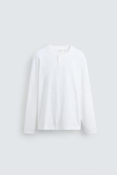 BUTTON NECK T-SHIRT - White by Zara