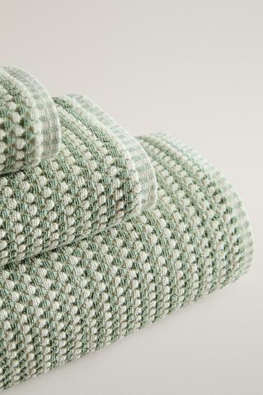TEXTURED COTTON BATH TOWEL — Sea green 2