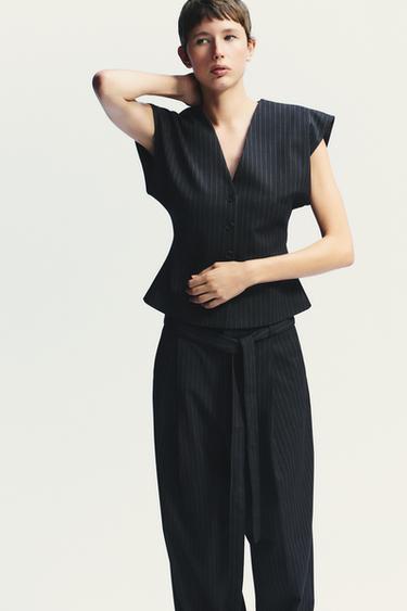 VEST MED NADELSTRIBER - marine fra Zara