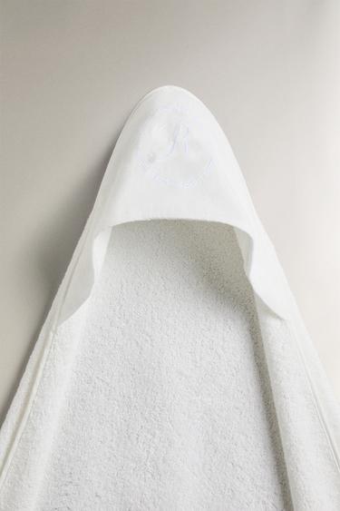 MUSLIN HOODED BABY TOWEL WITH LETTERS -  by Zara - Image 0