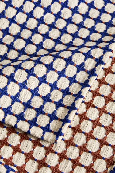 COUVRE-LIT COTON WAFFLE RÉVERSIBLE X COLLAGERIE - Sable / Bleu de Zara - Image 2