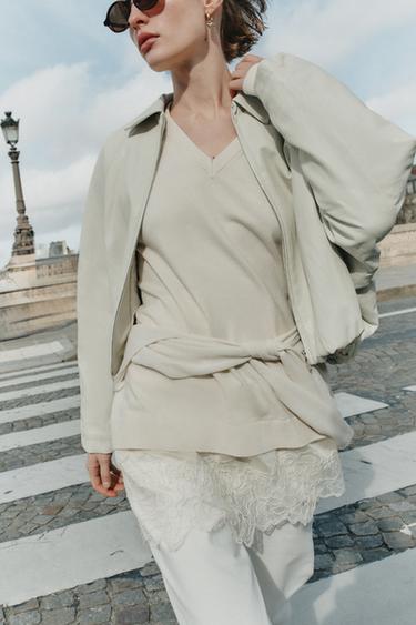 CHAQUETA BOMBER EFECTO PIEL - Crudo de Zara
