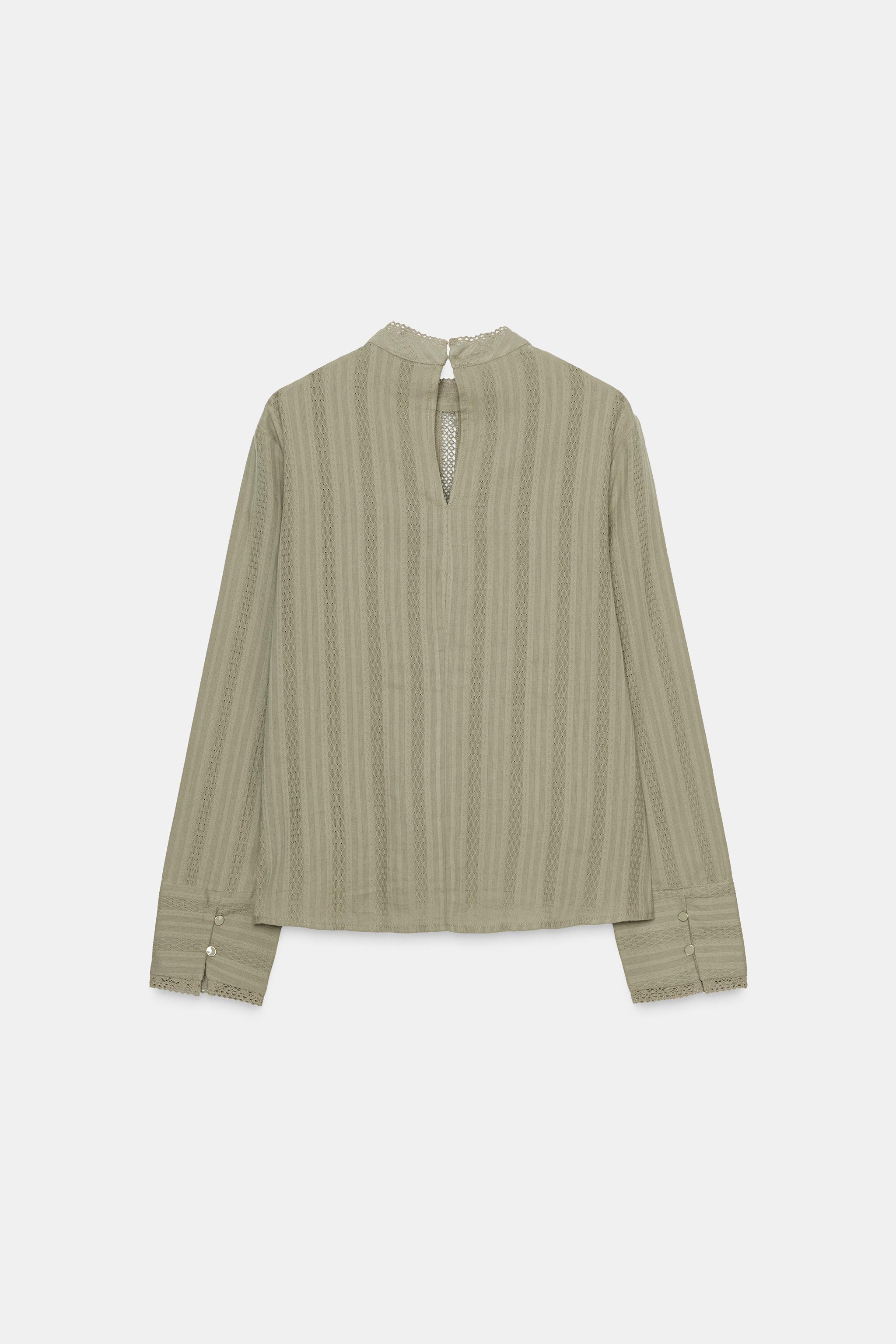 CAMISA ROMÁNTICA ENTREDOSES - kaki-med | ZARA Estados Unidos de