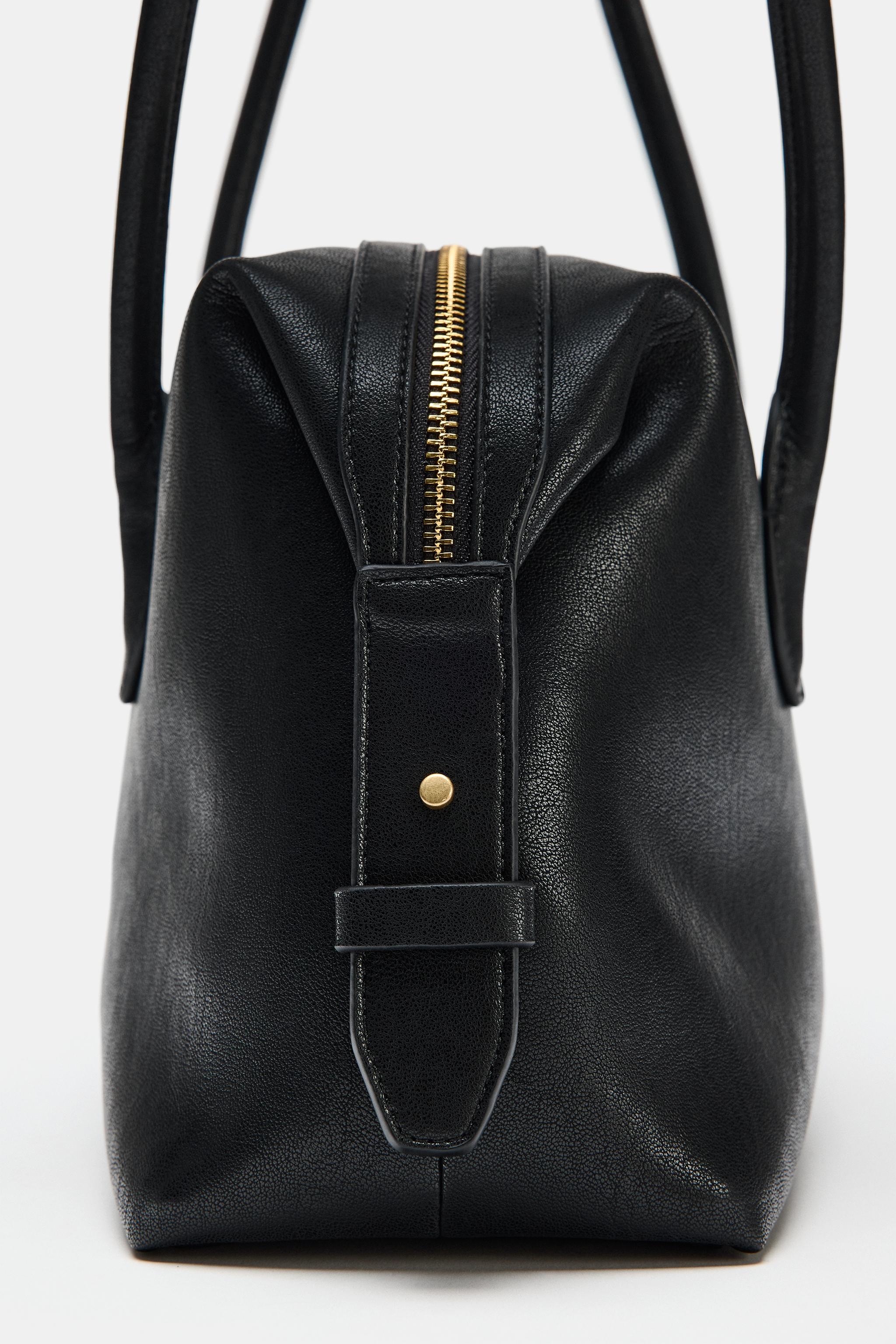 ELONGATED SHOULDER BAG