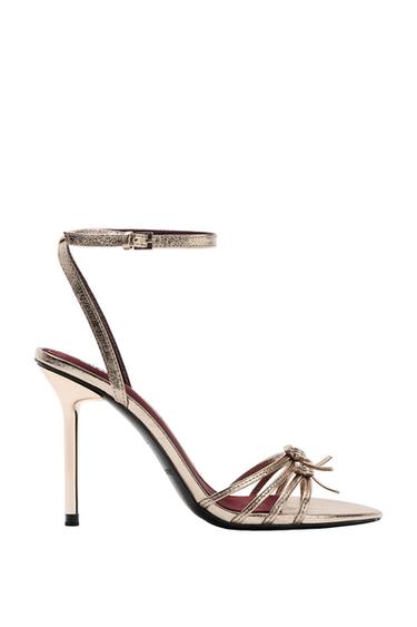 SANDÁLIA DE TACÃO COM LAÇOS - dourado-rosa da Zara