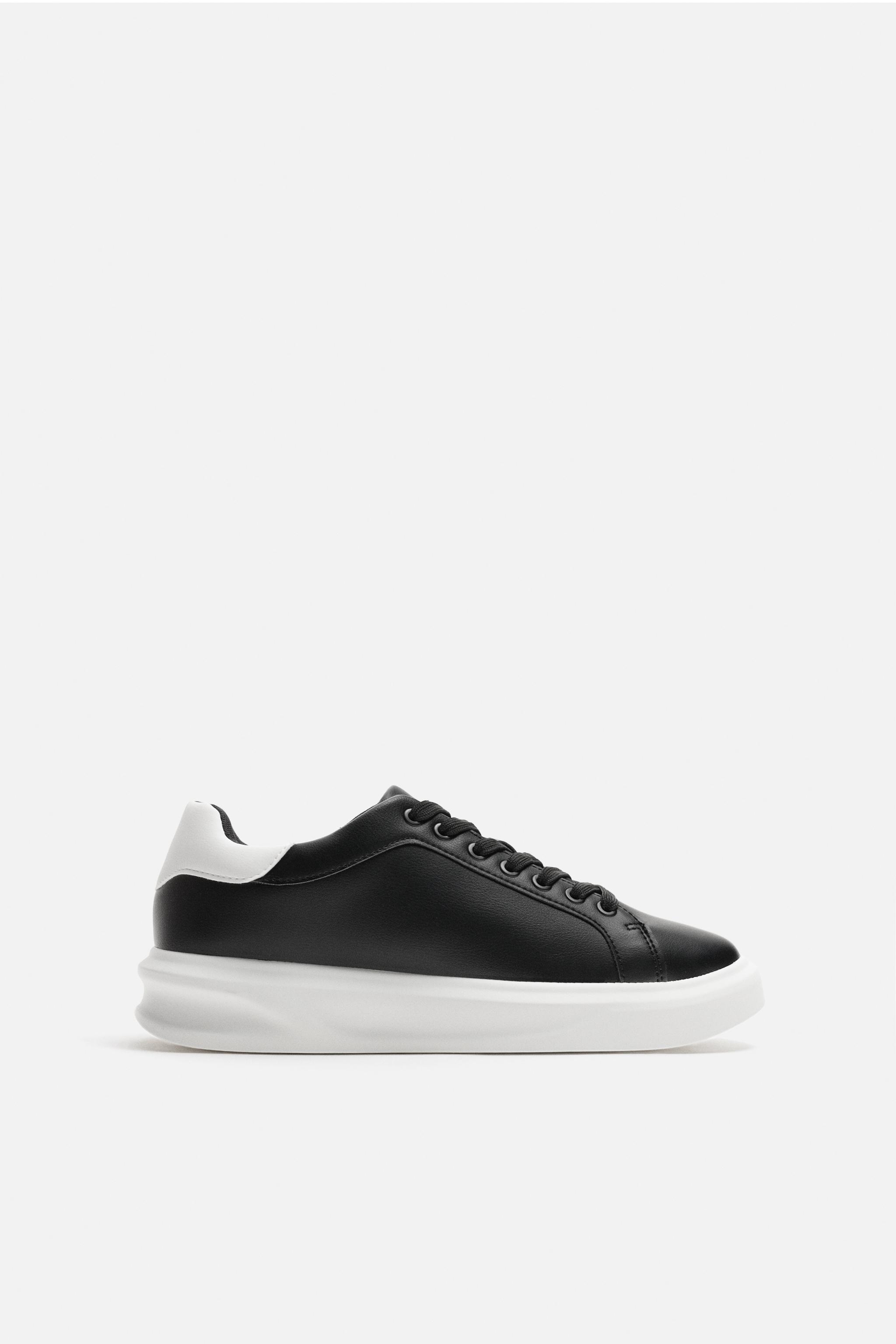 CHUNKY SNEAKERS