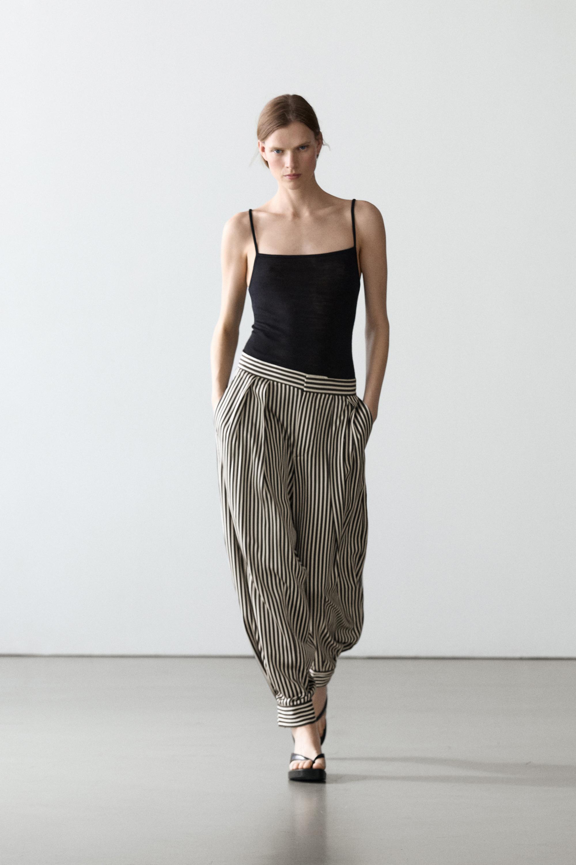 Striped draped pants with darts — White / Navy