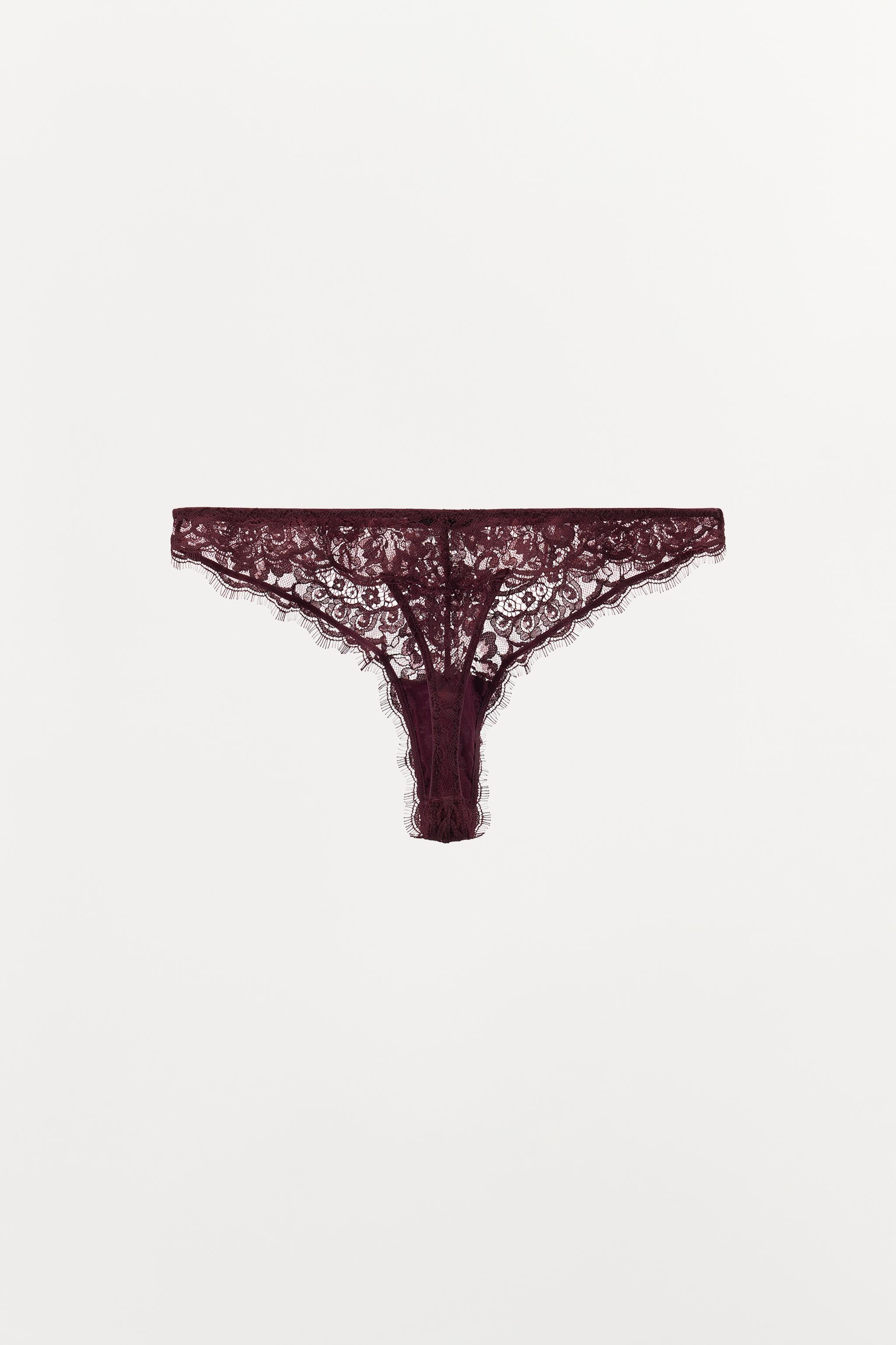 TANGA EN DENTELLE